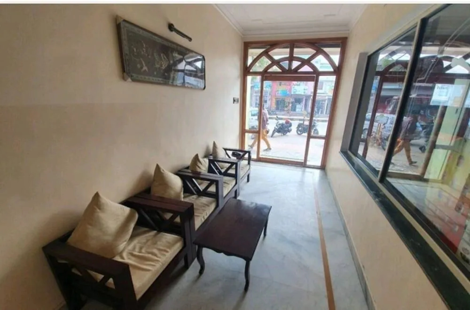 Hotel Rathore Lodge & Restaurant