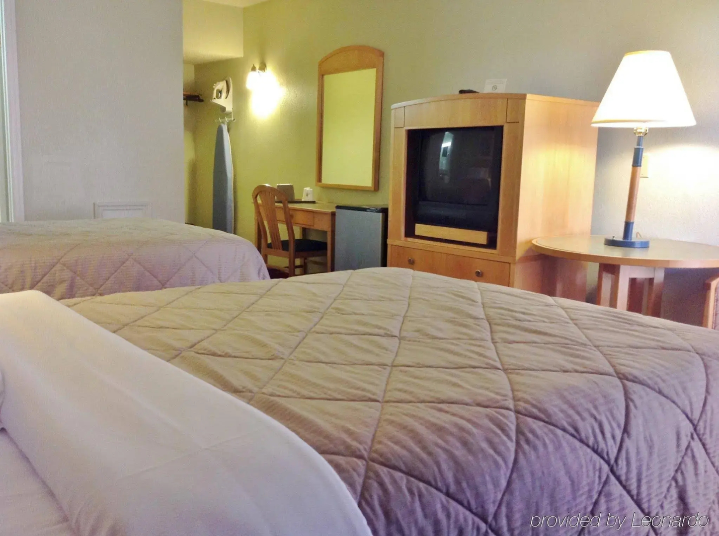 Executive Inn