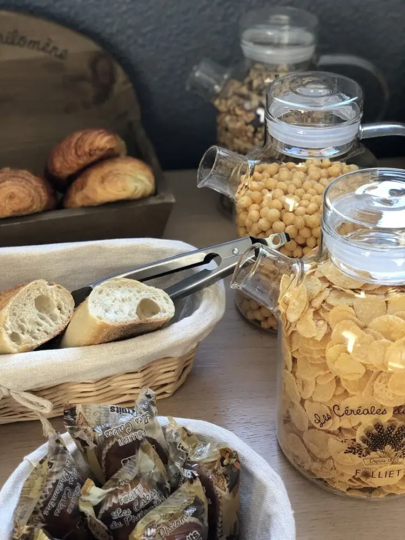 Enzo Neufchateau By Kyriad Direct