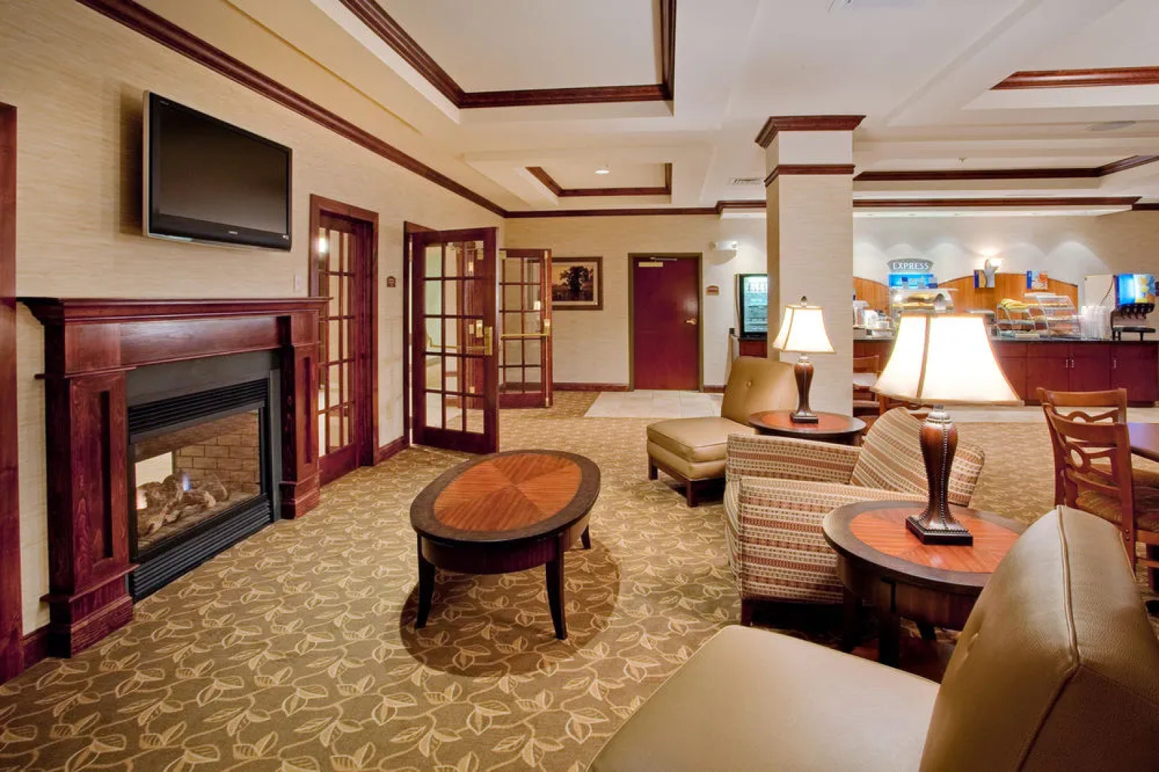 Holiday Inn Express & Suites Bethlehem Arpt-Allentown Area