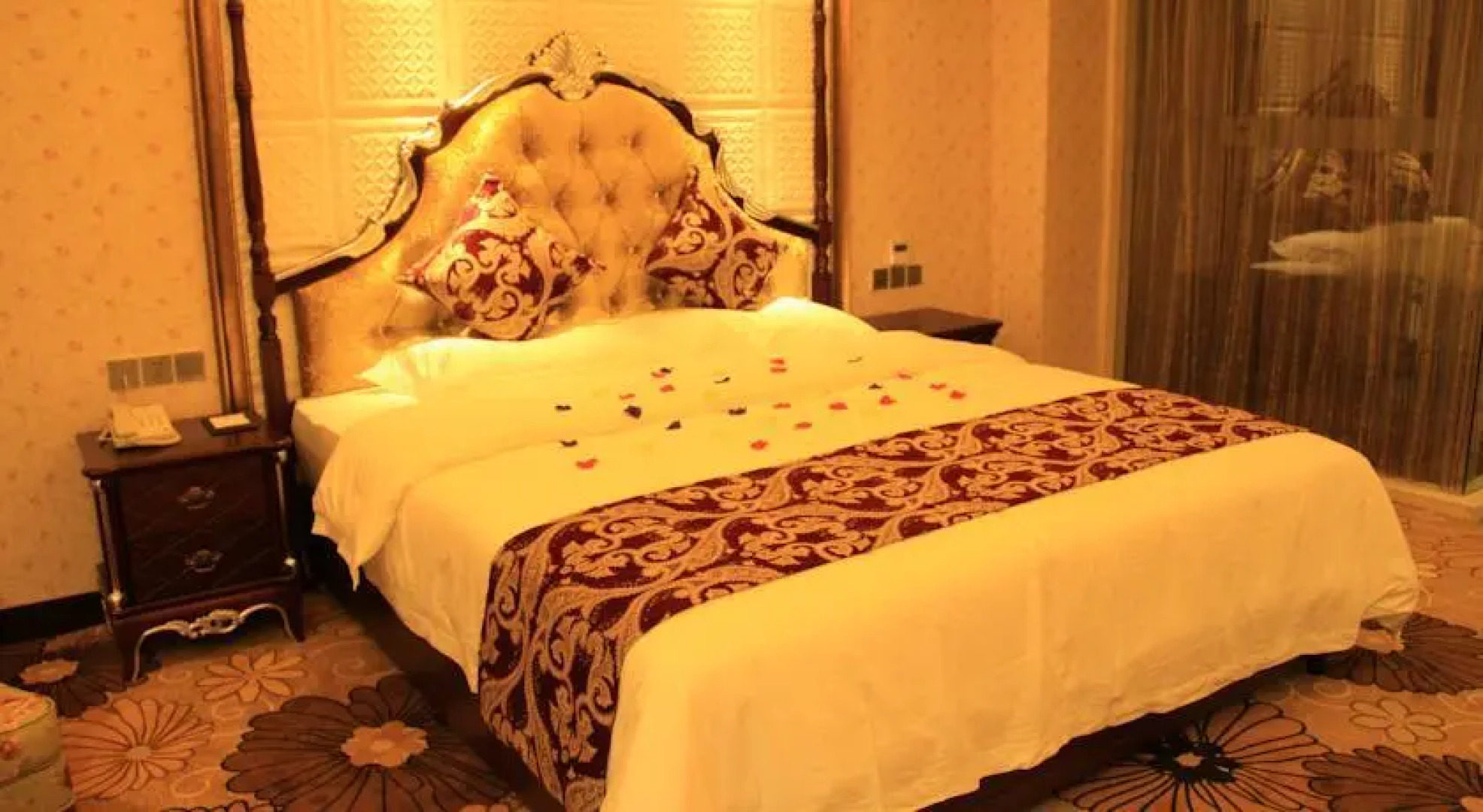 Yijia Hotel Ren Shou Ling Zhou Branch