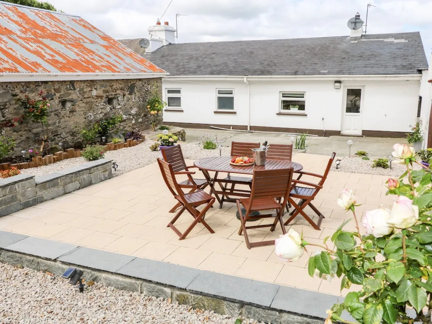 Whispering Willows - The Bungalow