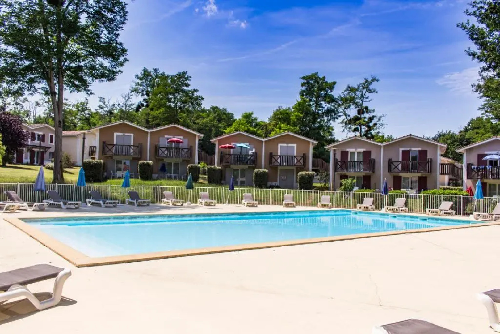 Golf Domaine Albret - Charmant duplex T3 ré-équipé avec piscine et terrasse aménagée