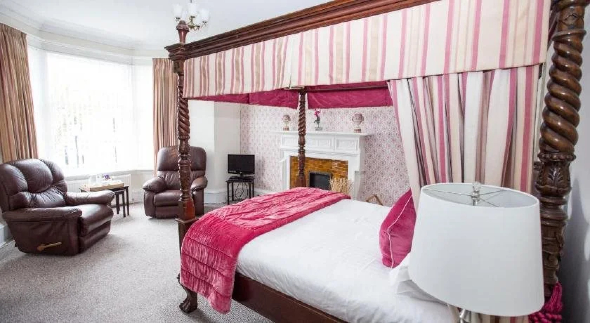 26 The Crescent - Guest House