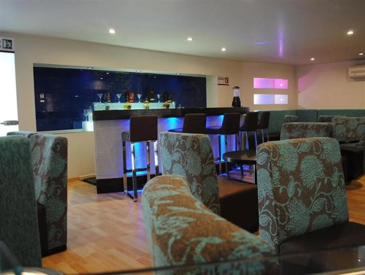 Hotel Centinela Grand