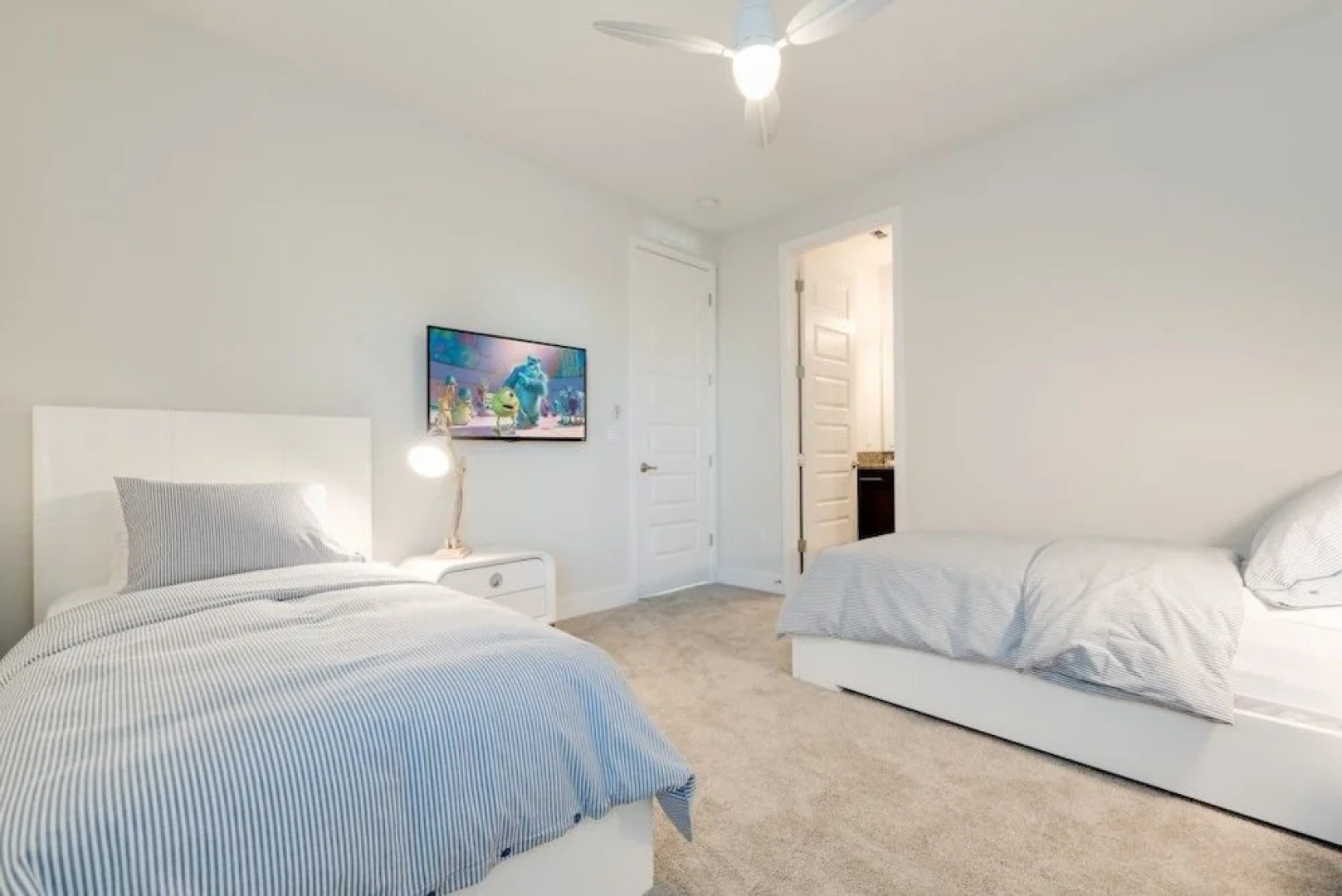 The Encore Club at Reunion - Nine Bedroom Villa - EC004