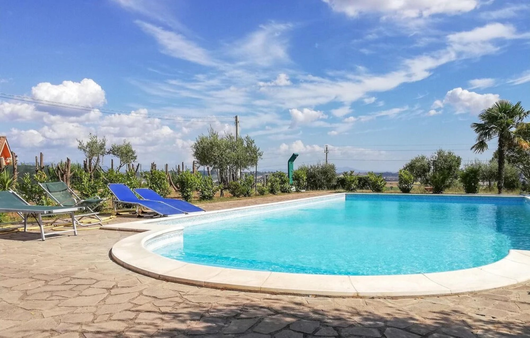 Nice Apartment in Castelnuovo di Porto With Outdoor Swimming Pool, Wifi and 2 Bedrooms