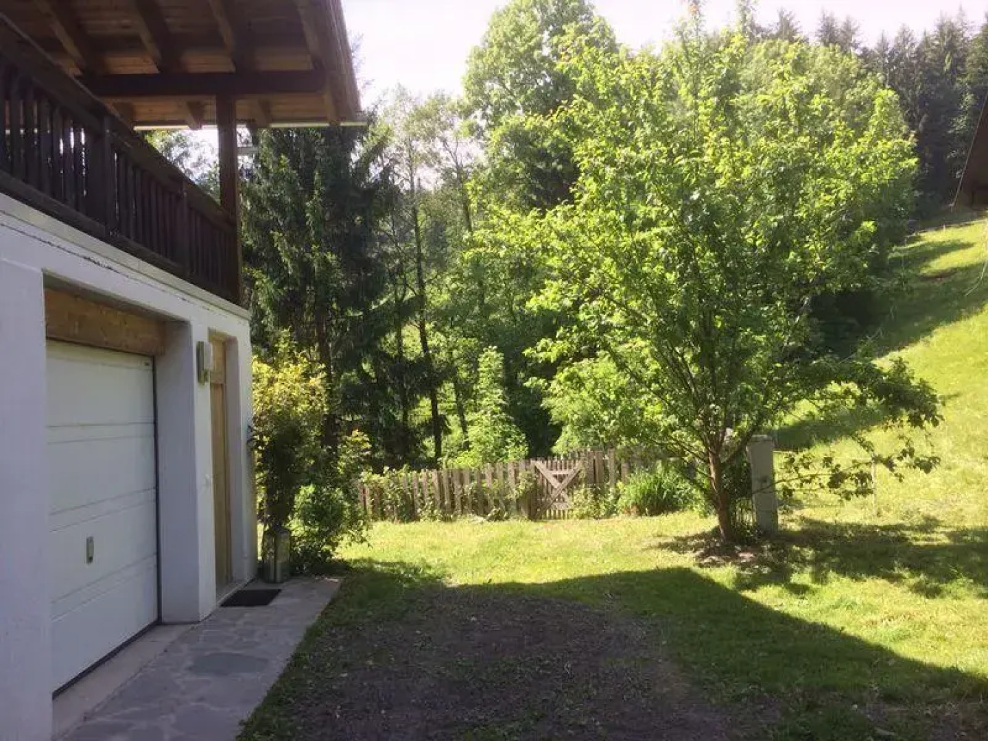 Villa La Regina im Walde