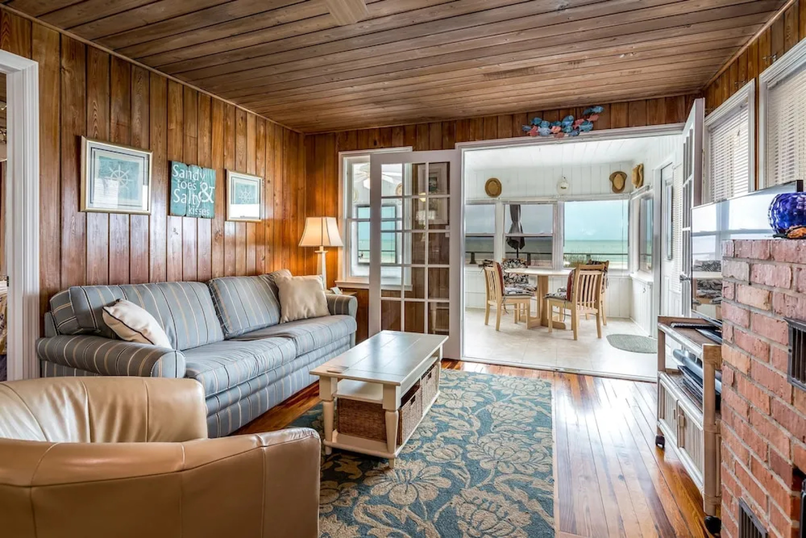 Sandy Toes Cottage by Vacation Rental Pros