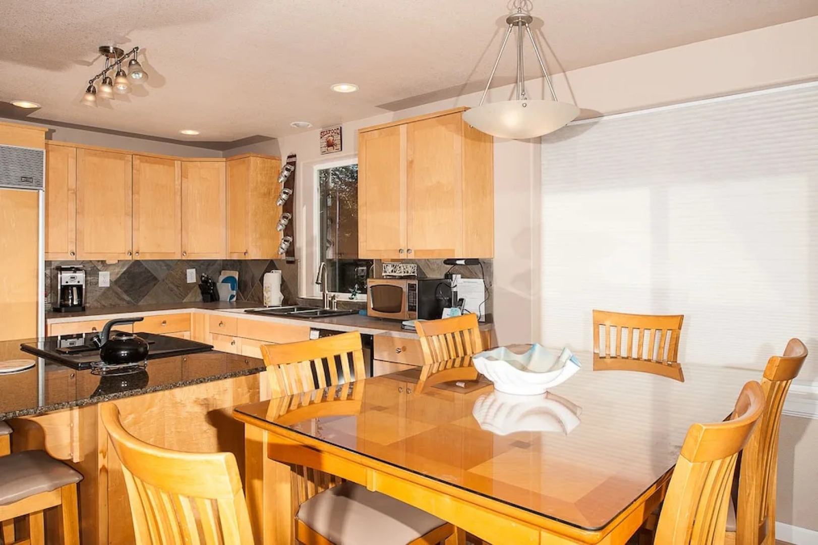 Beverly Beach Overlook for 8 by RedAwning