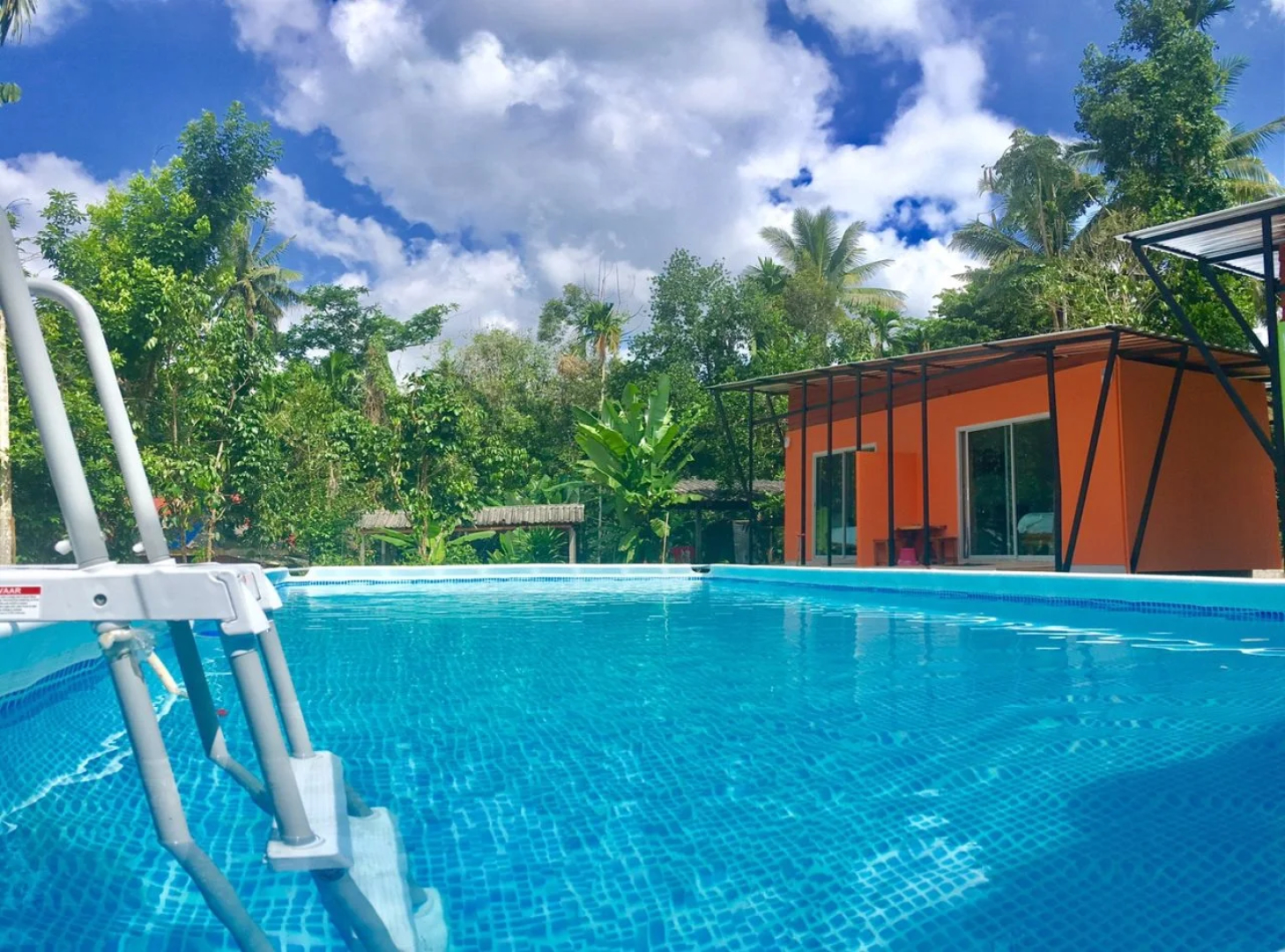 Subtawee Resort