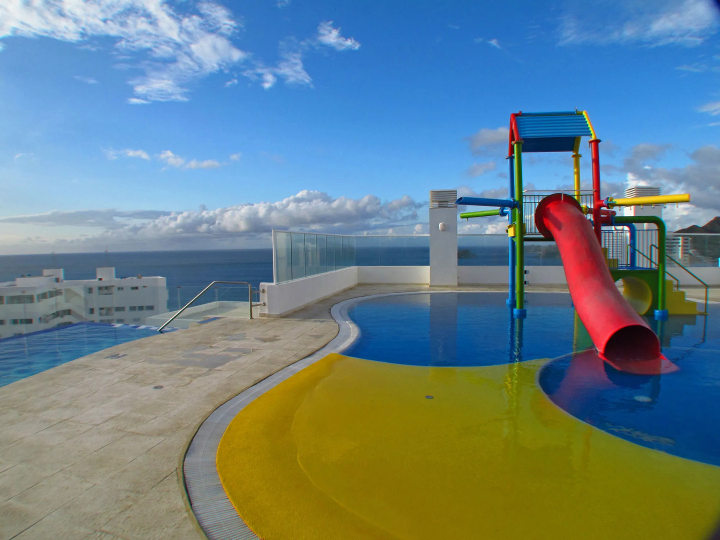 Apartasuites SOHO Elite - Vistas al Mar