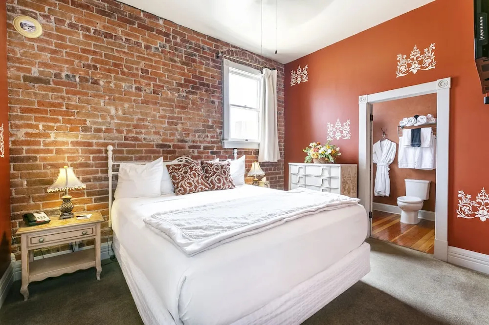 The Grand Highland Hotel