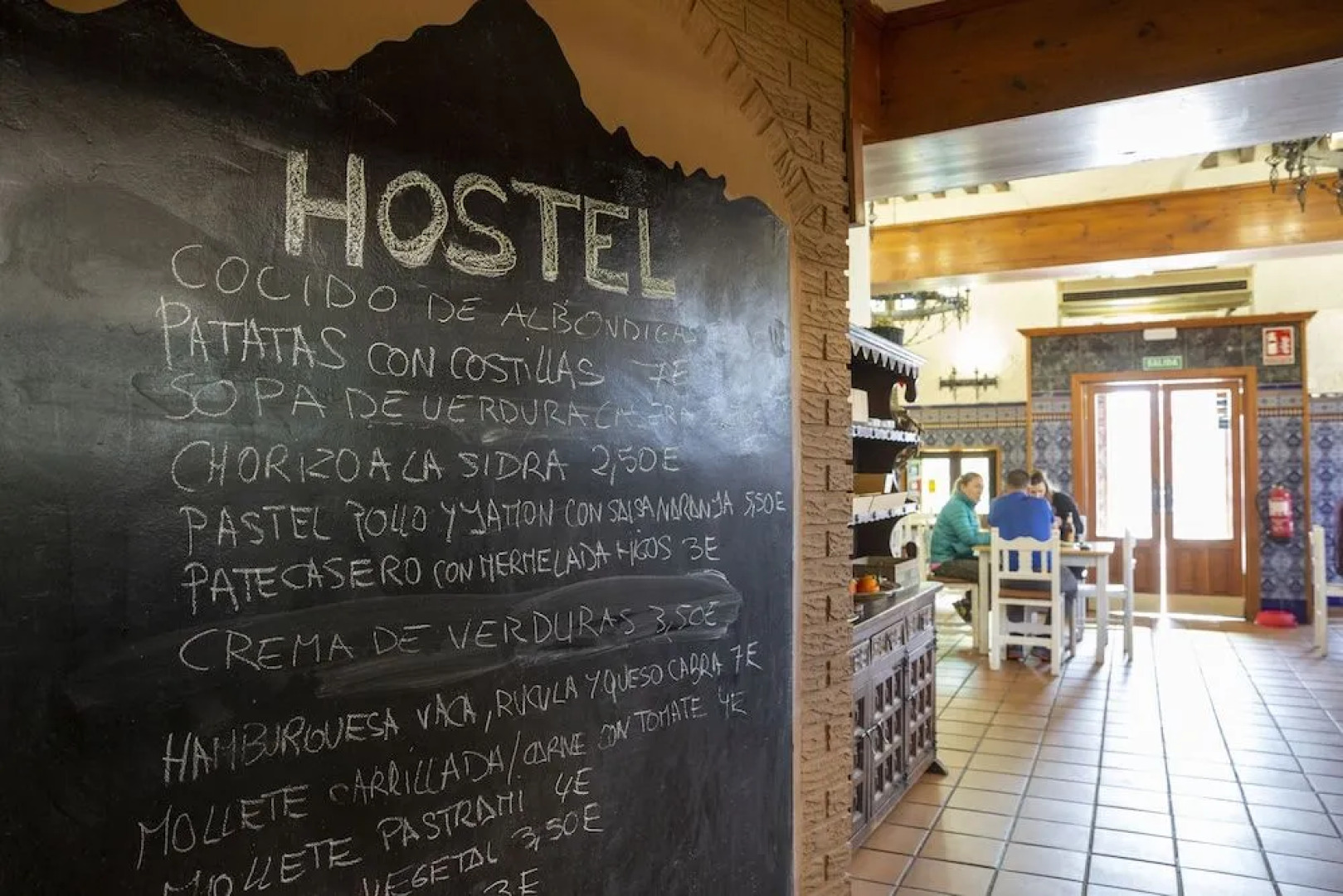 Hostel La Pedriza