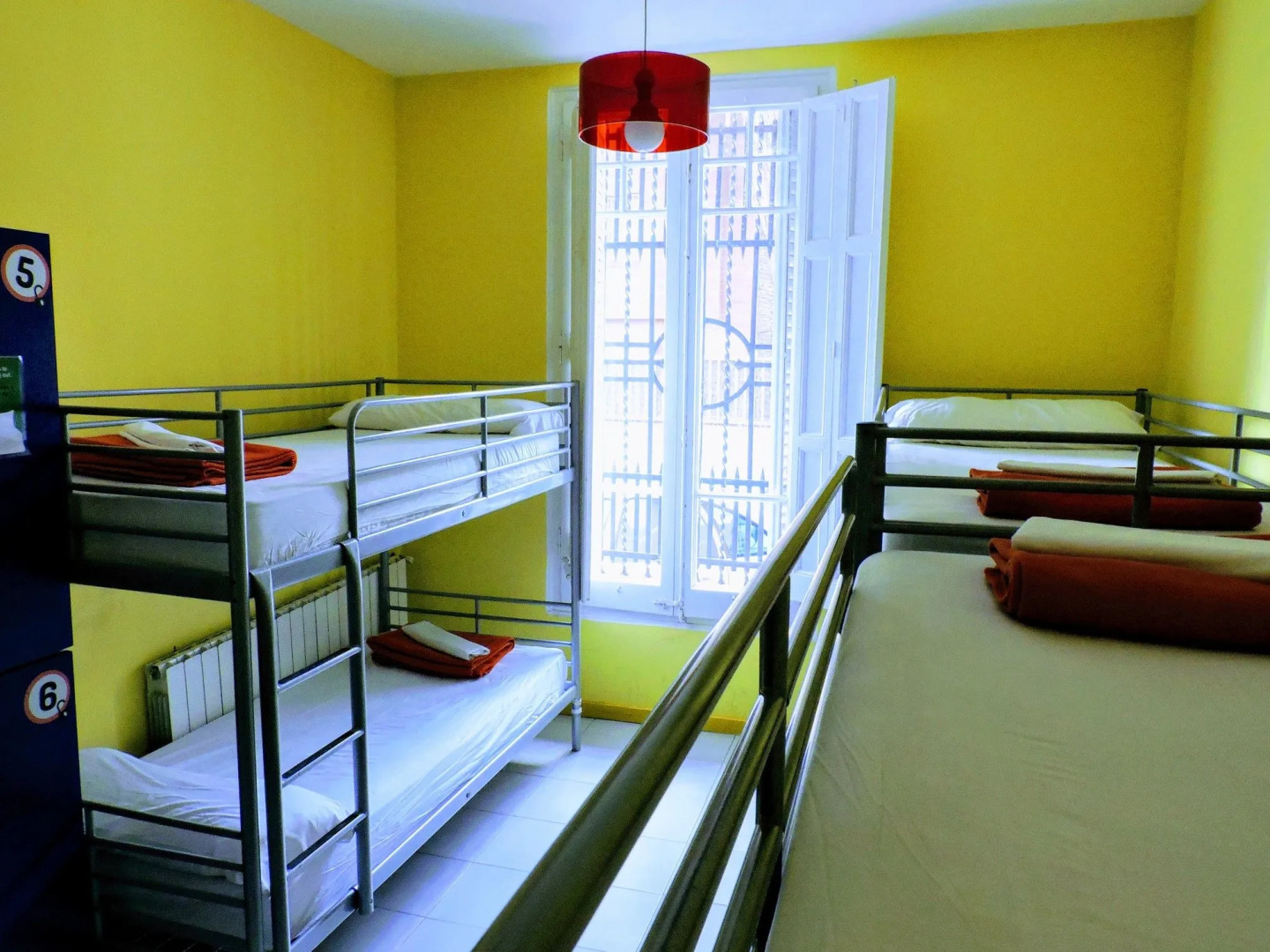 Feetup Garden House Hostel Barcelona