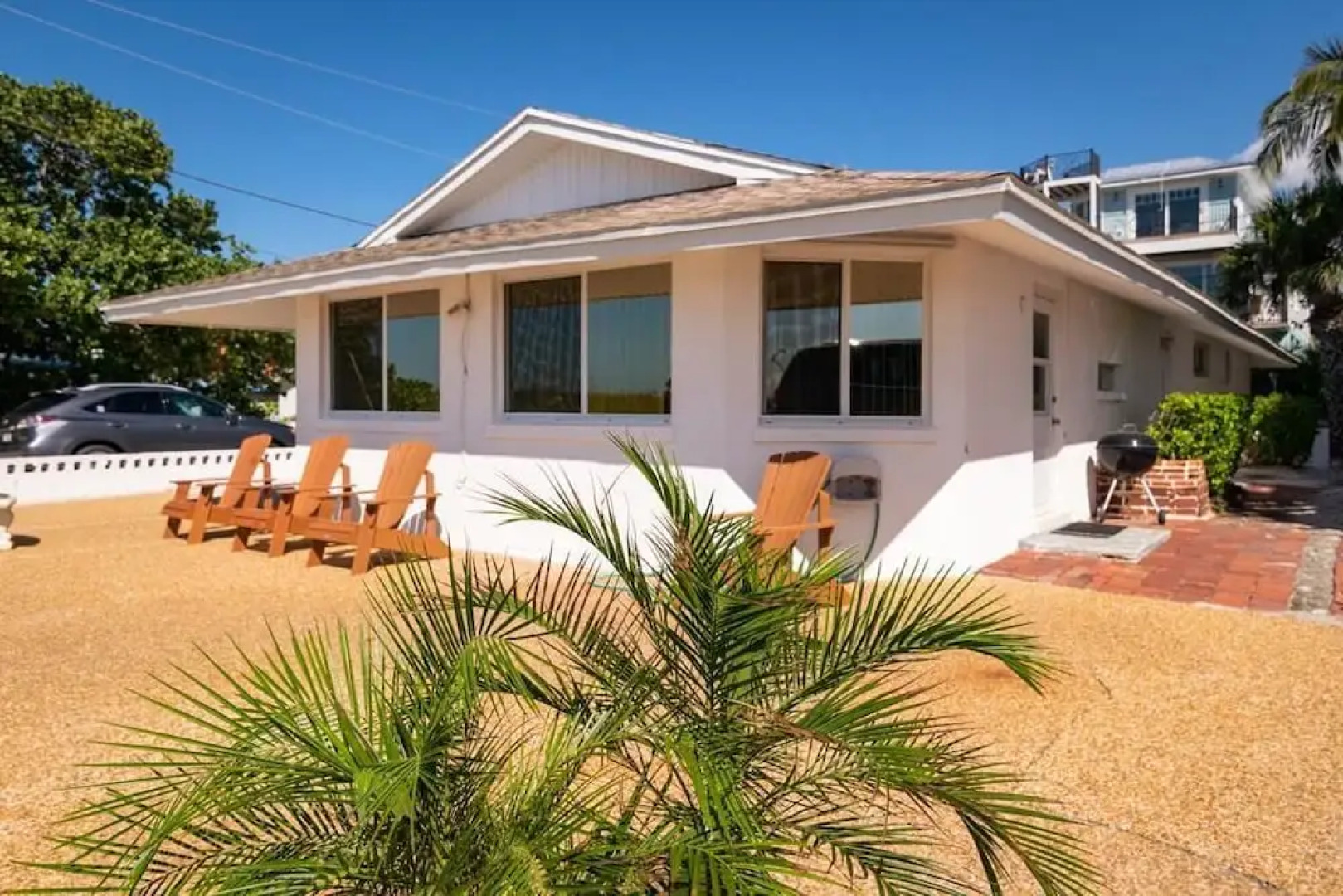 Jukes Beach House by RedAwning