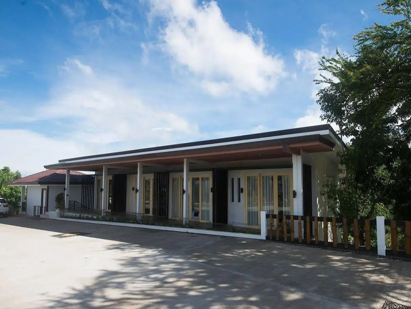 Ultra Winds Mountain Resort