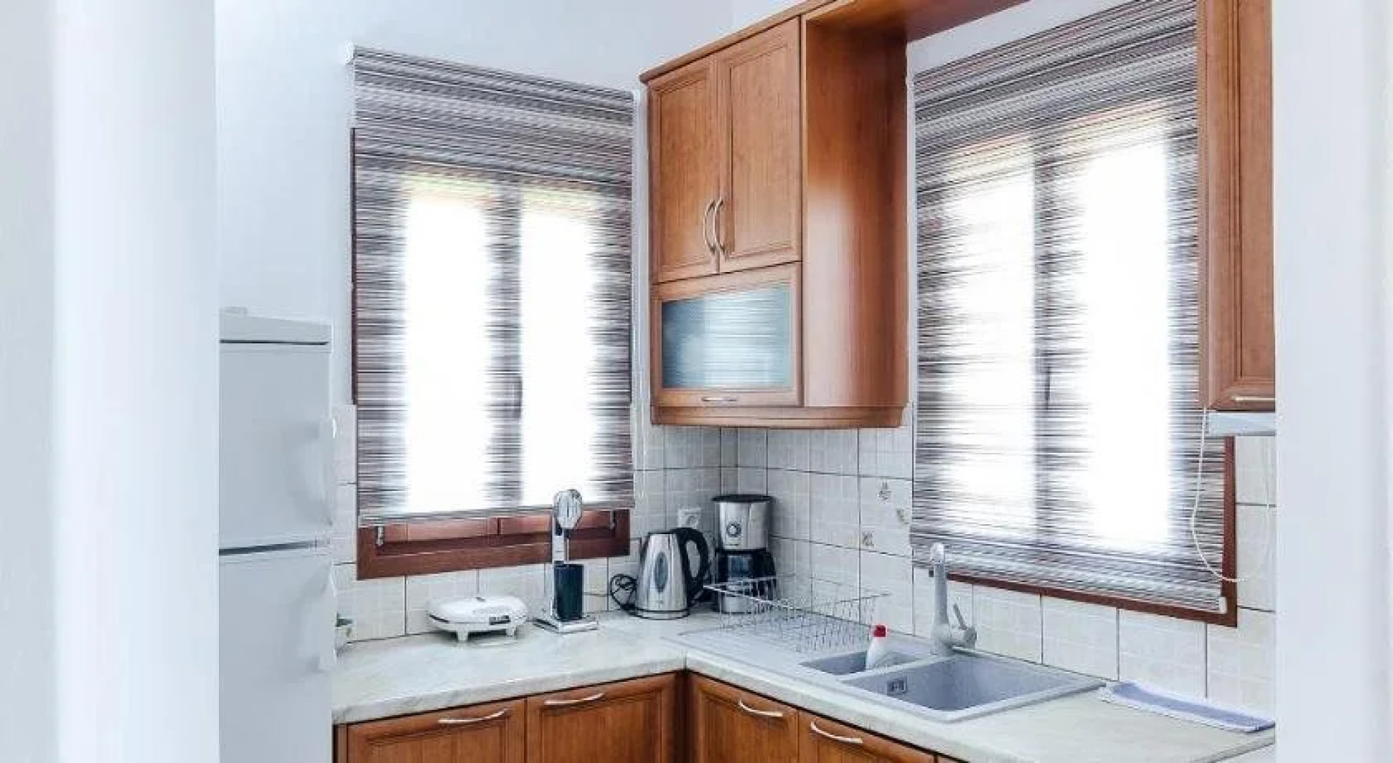 Anemonisia Skyrian Living