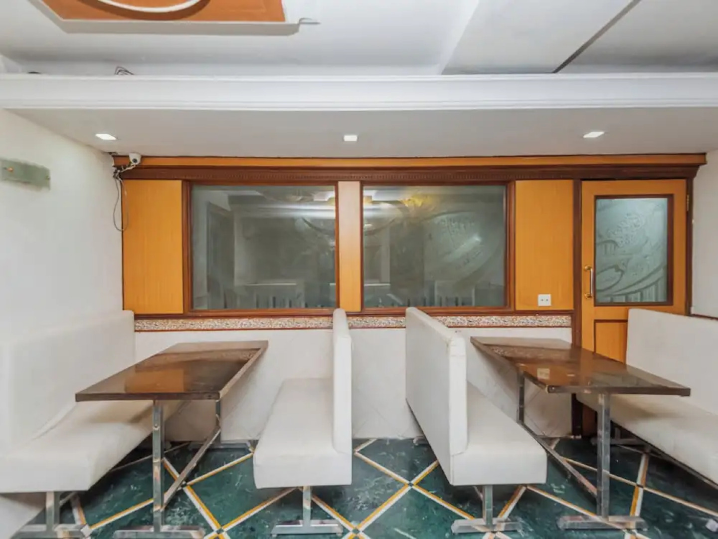 OYO Rooms Delhi Gate 3