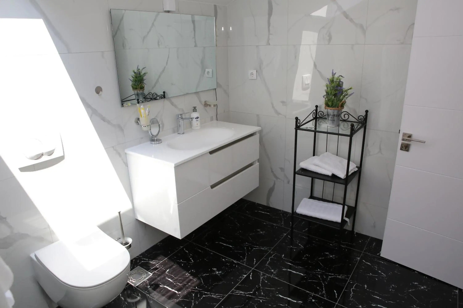 Prenociste Dunav 97 K5