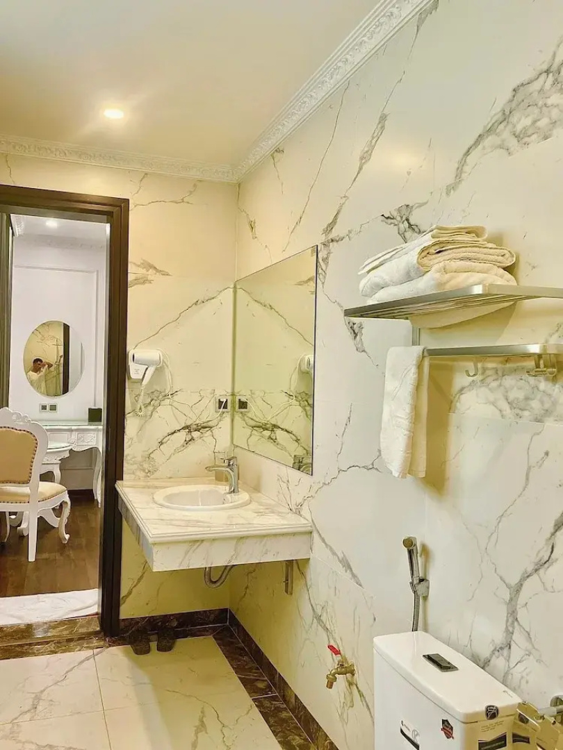 Gold Hotel Luxury