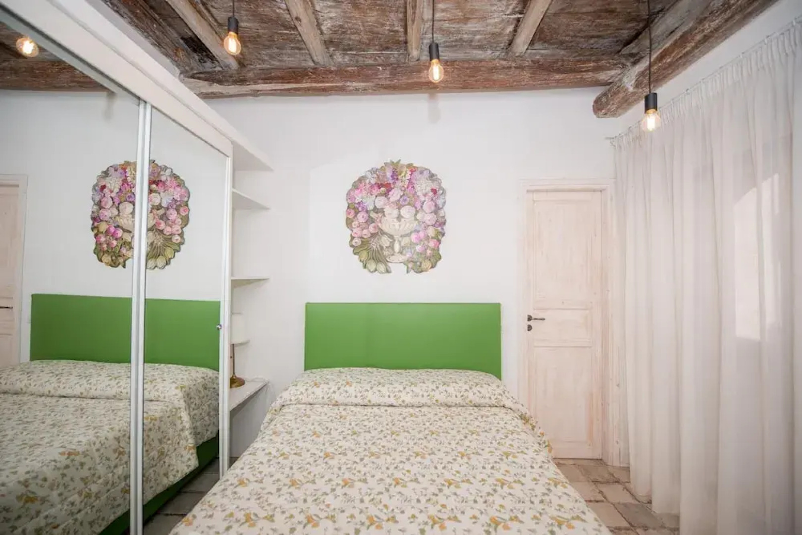 Enchanting Family Country House Near Rome