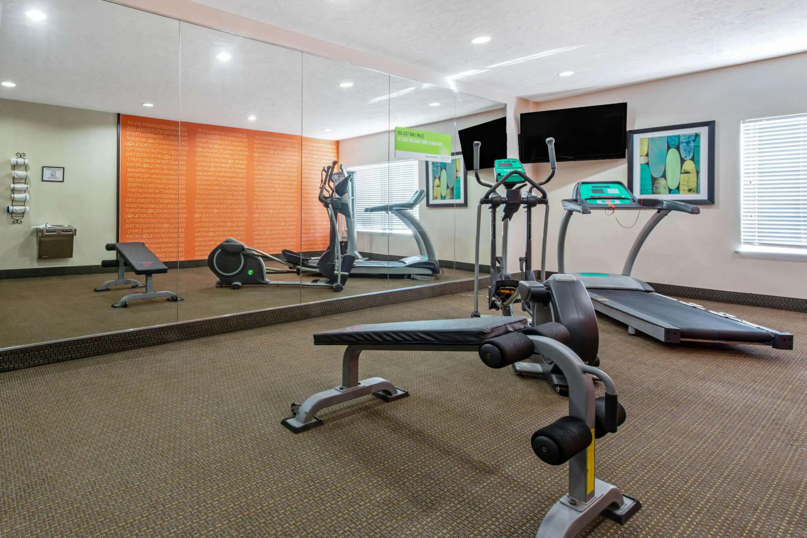 La Quinta Inn & Suites by Wyndham Leesville Ft. Polk