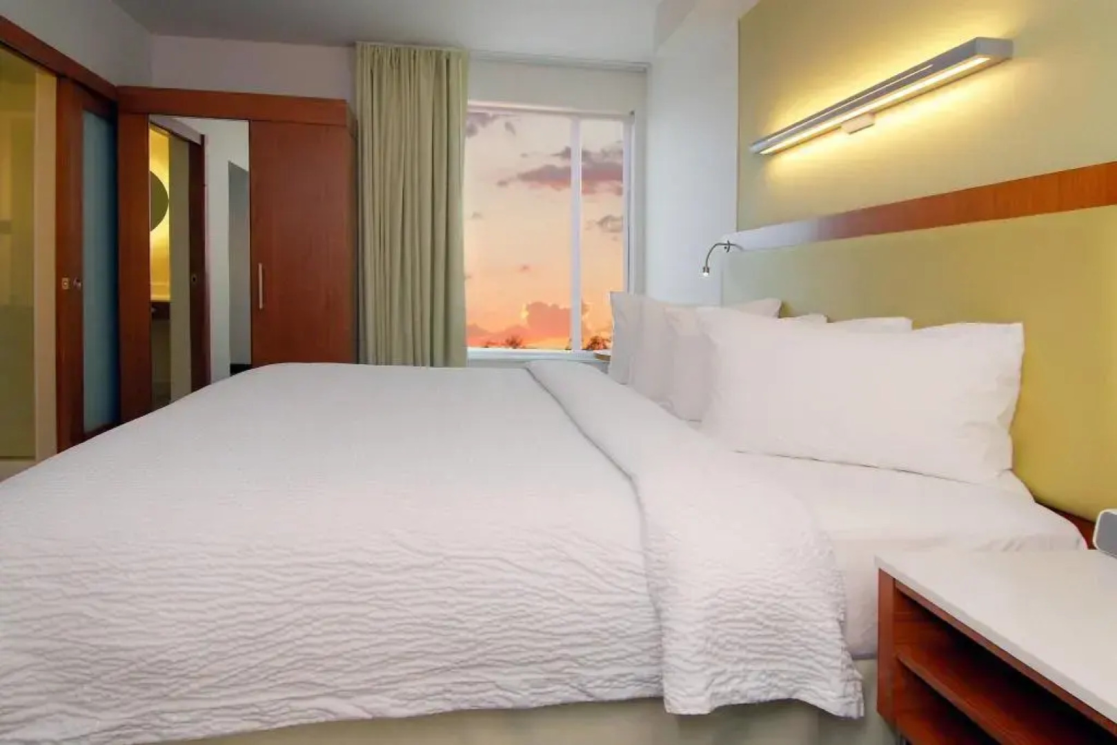 SpringHill Suites Las Vegas North Speedway