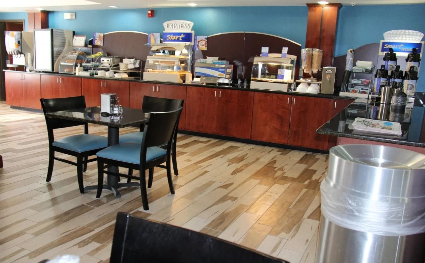 Holiday Inn Express & Suites Roanoke Rapids SE by IHG