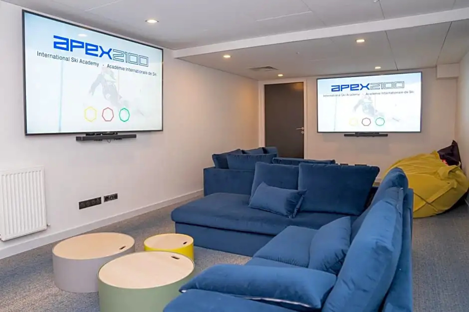 Apex2100 International Ski Academy Tignes