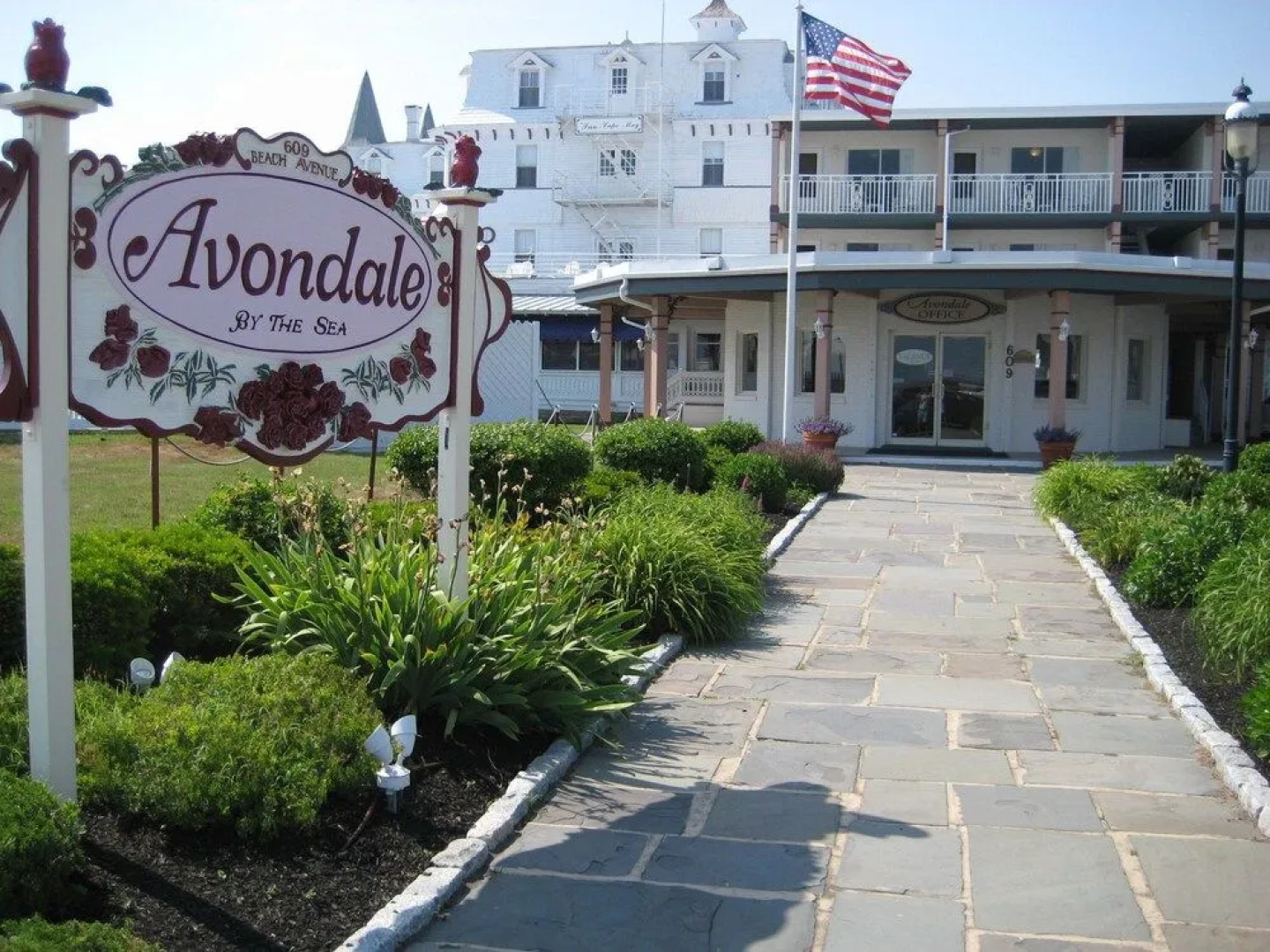 Avondale by the Sea Motel