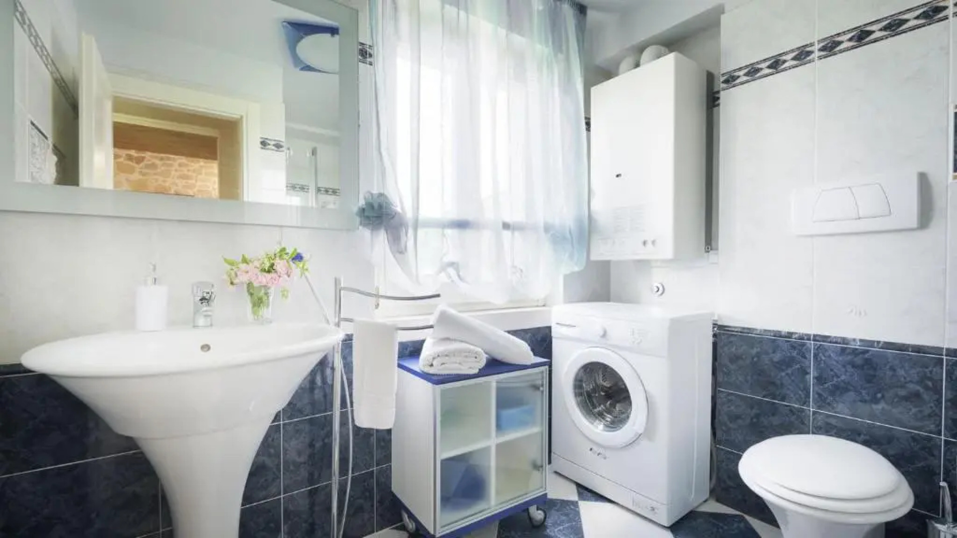 VILLA VITTORIA D'ANGHIARI 7&3, Emma Villas