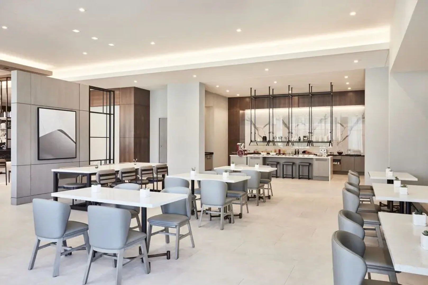 AC Hotel by Marriott St. Louis Chesterfield