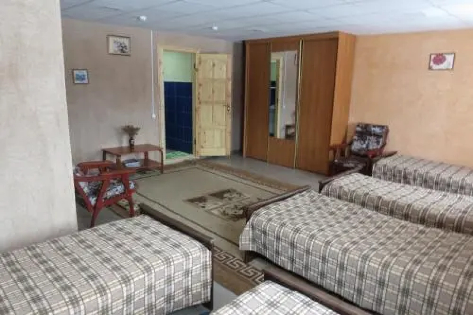 Guest House Bosfor v Rodine