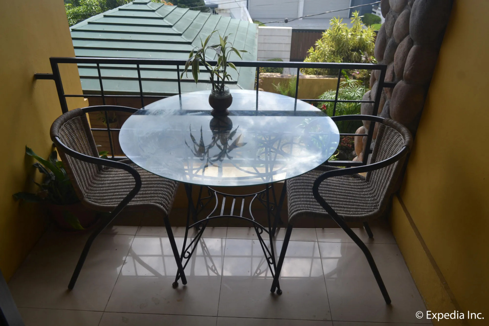 Tagaytay Econo Hotel