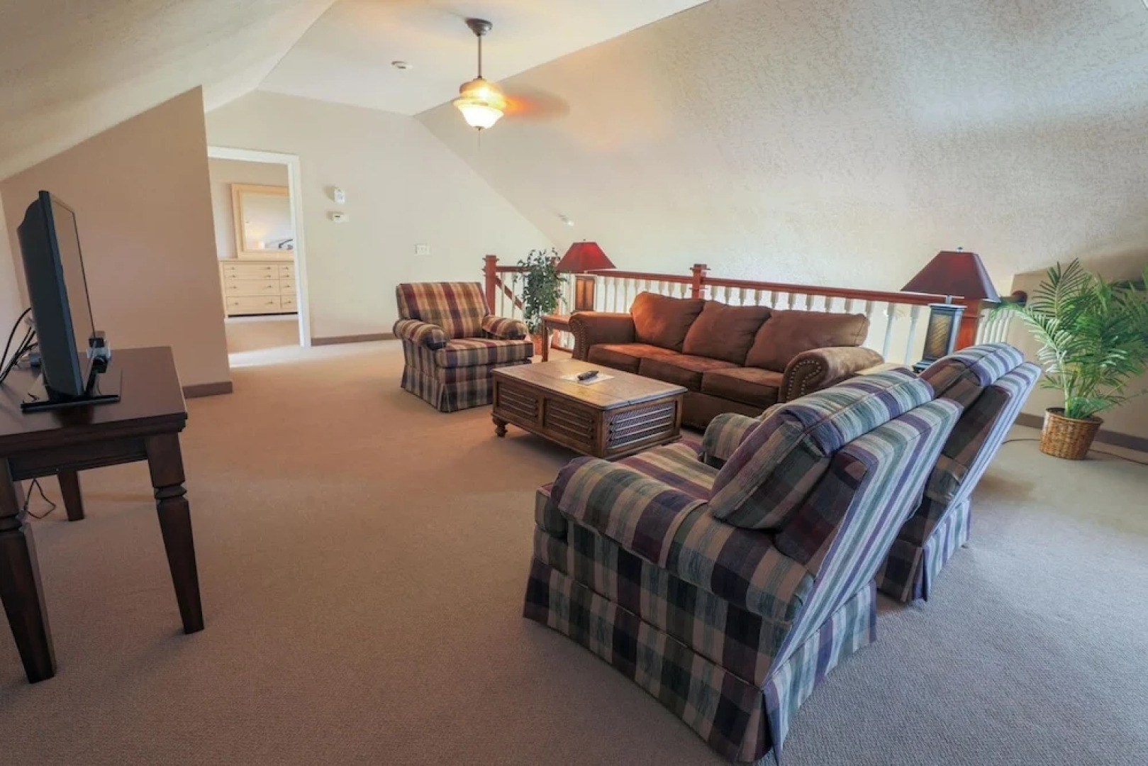 Unit 301 3 BD/ 3 BA Condo 3 Bedrooms 3 Bathrooms Condo
