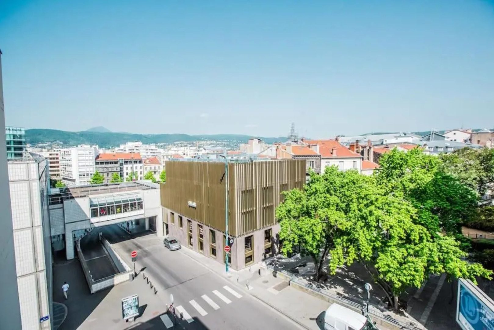 Joli et fonctionnel studio en plein centre Jaude.