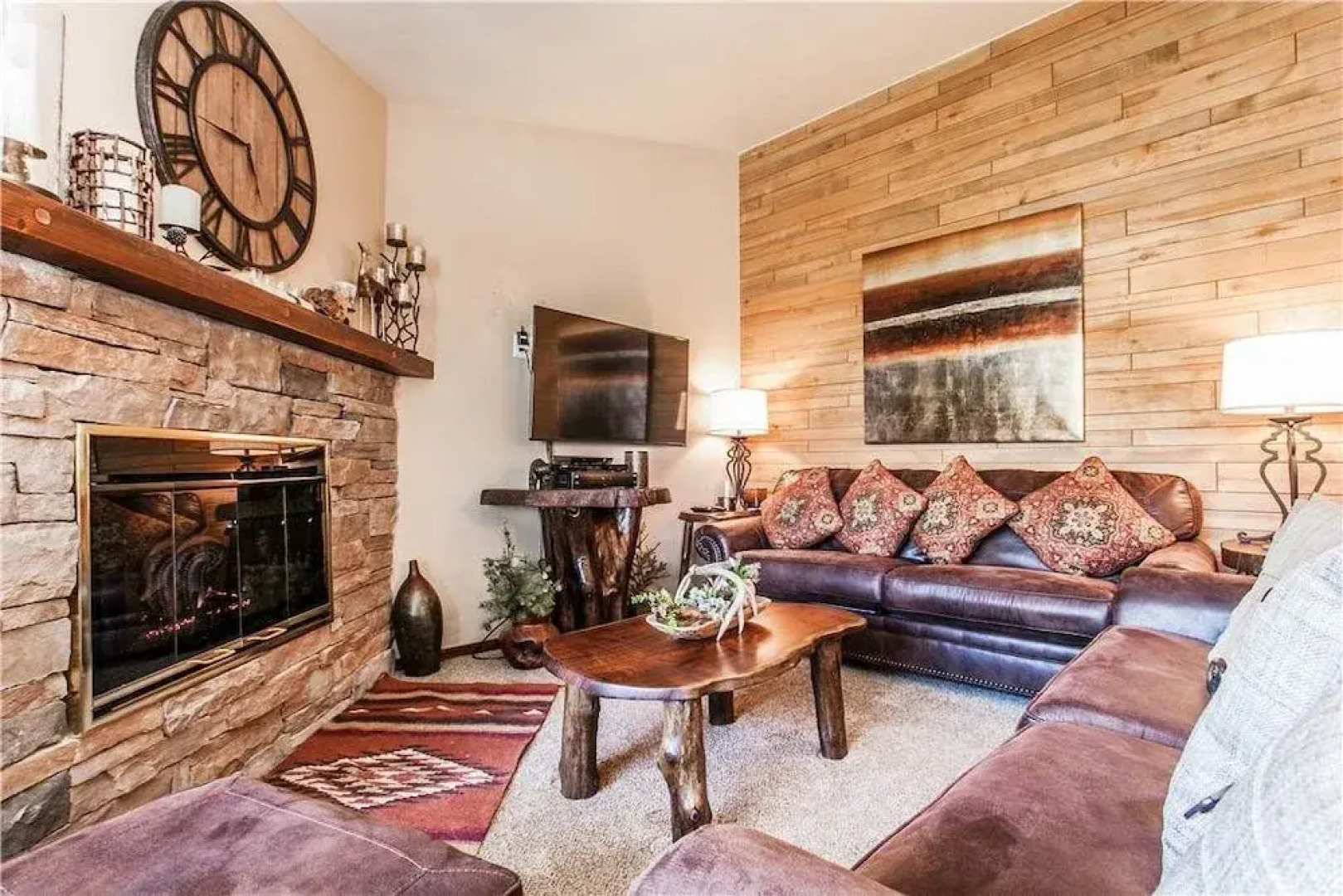 Terracehouse 94 - 2 Bedrooms Condo