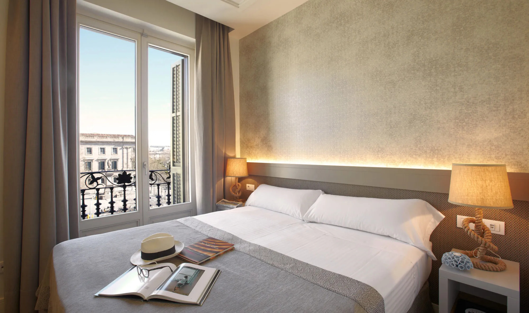 Duquesa Suites Landmark Hotel by Duquessa Hotel Collection
