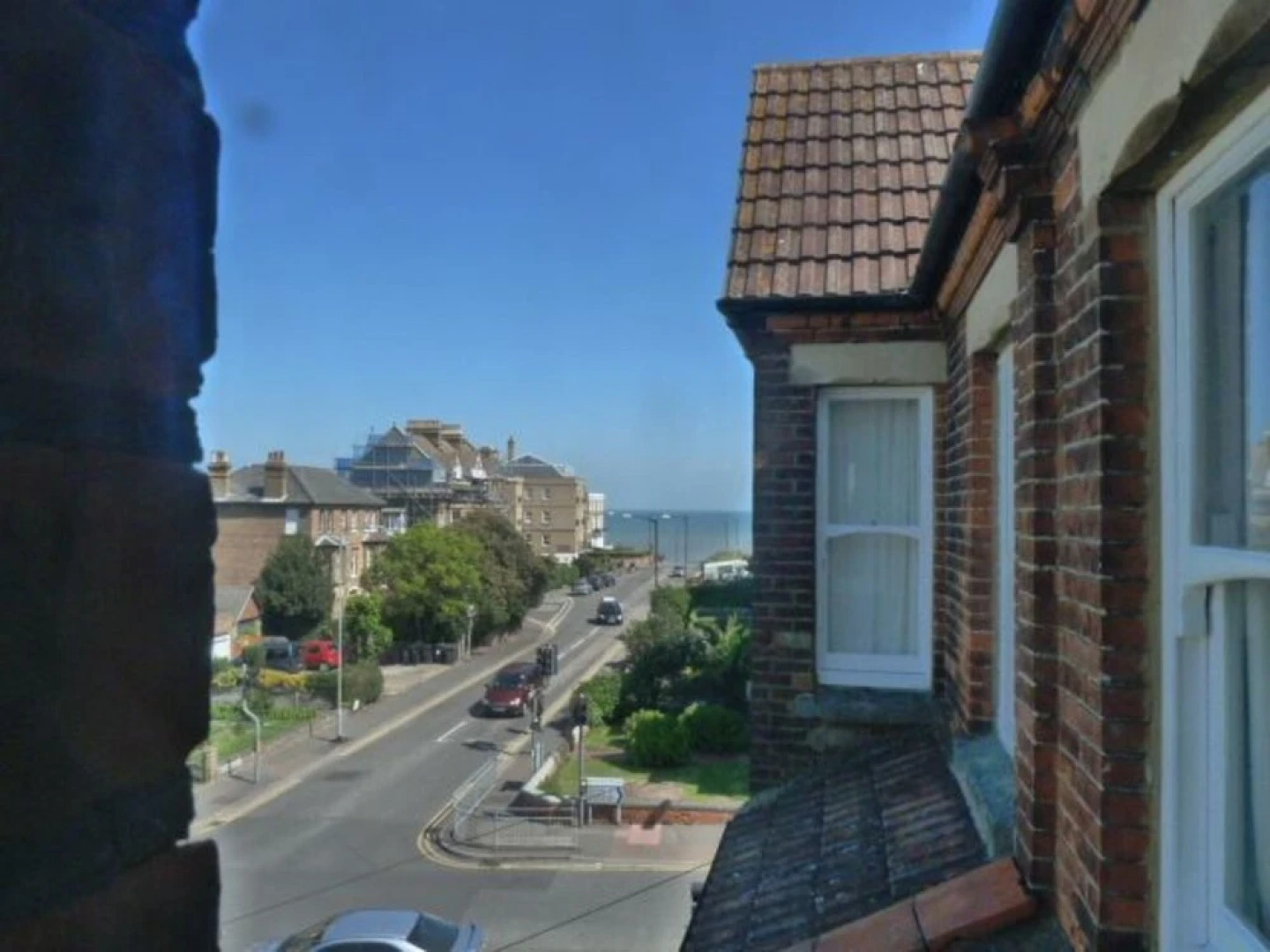 Top Floor Flat with Sea View