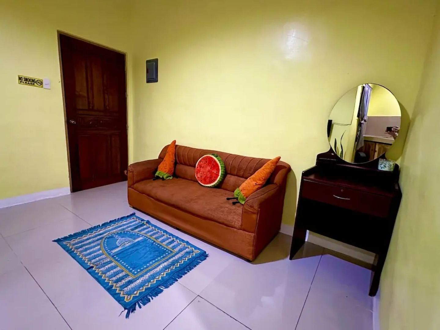 Rozay Travellers Inn