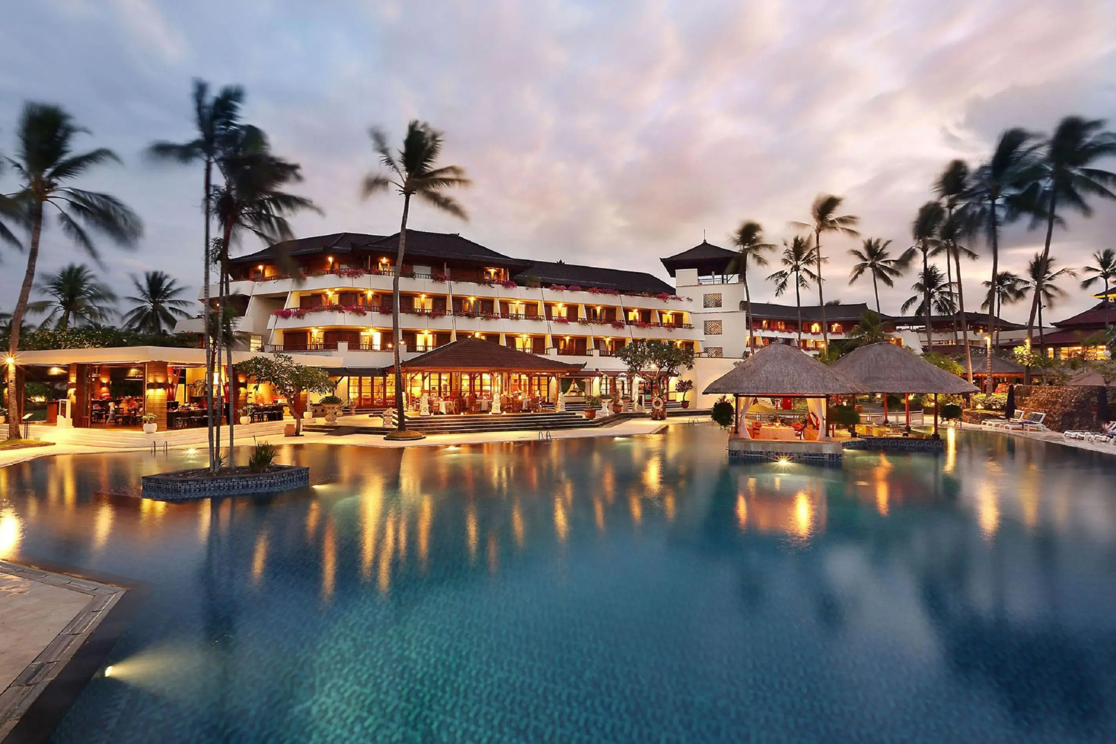 Nusa Dua Beach Hotel and Spa 