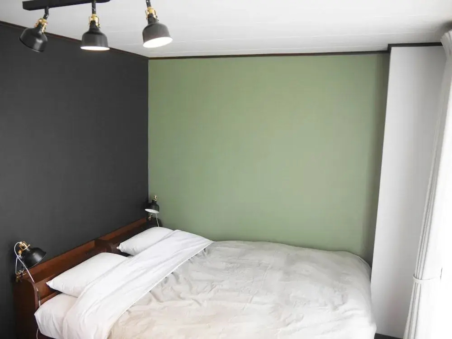 J-Hoppers Lake Biwa Guesthouse