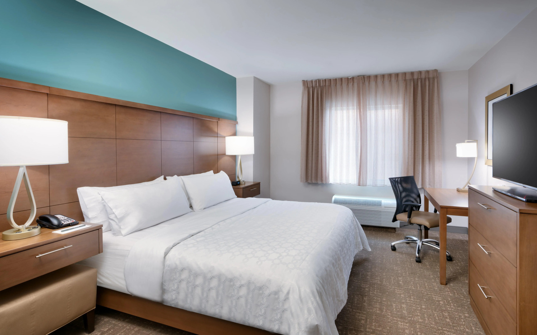 Staybridge Suites Lehi - Traverse Ridge Center by IHG
