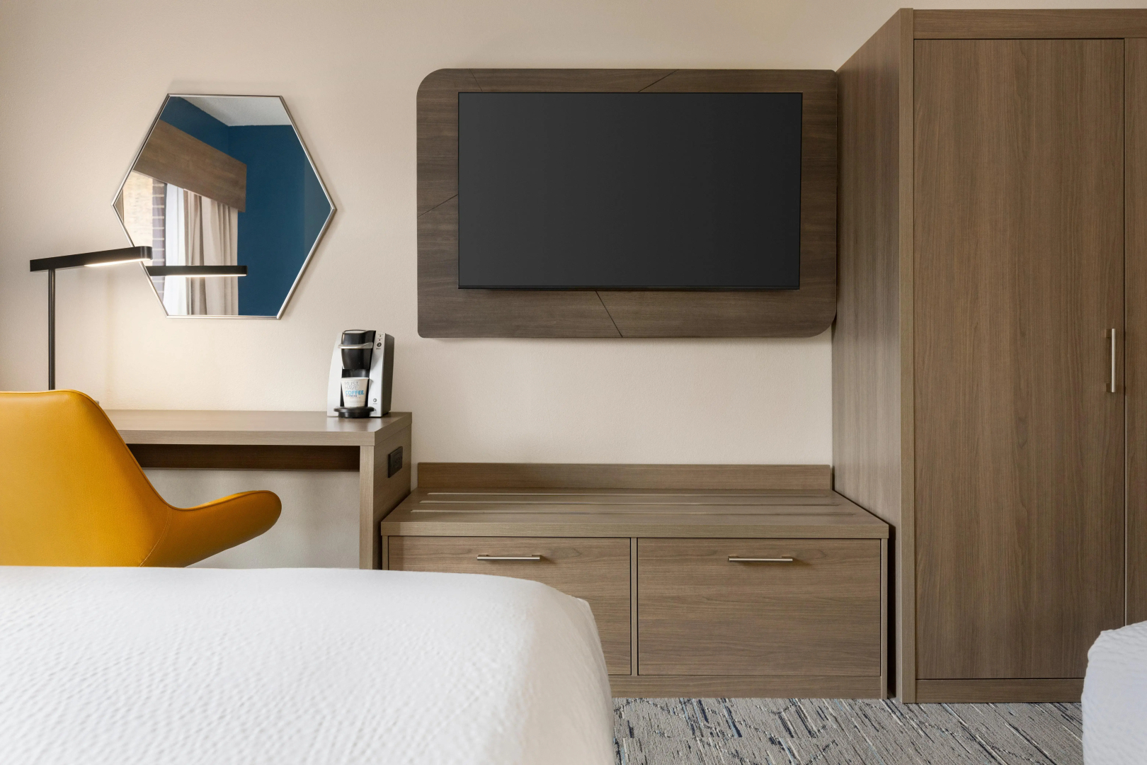 Holiday Inn Express & Suites Greenville - Downtown by IHG