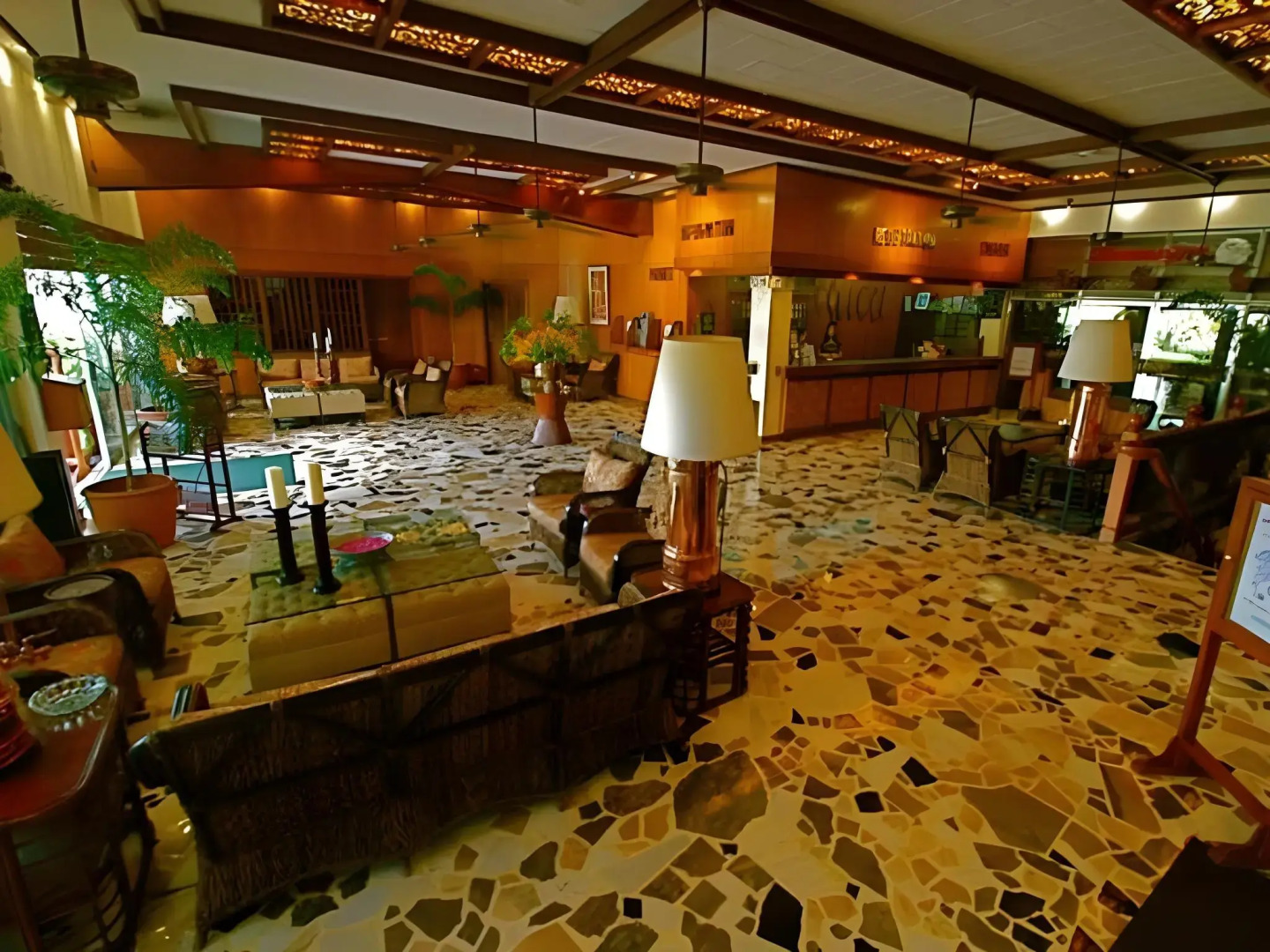 Oasis Hotel