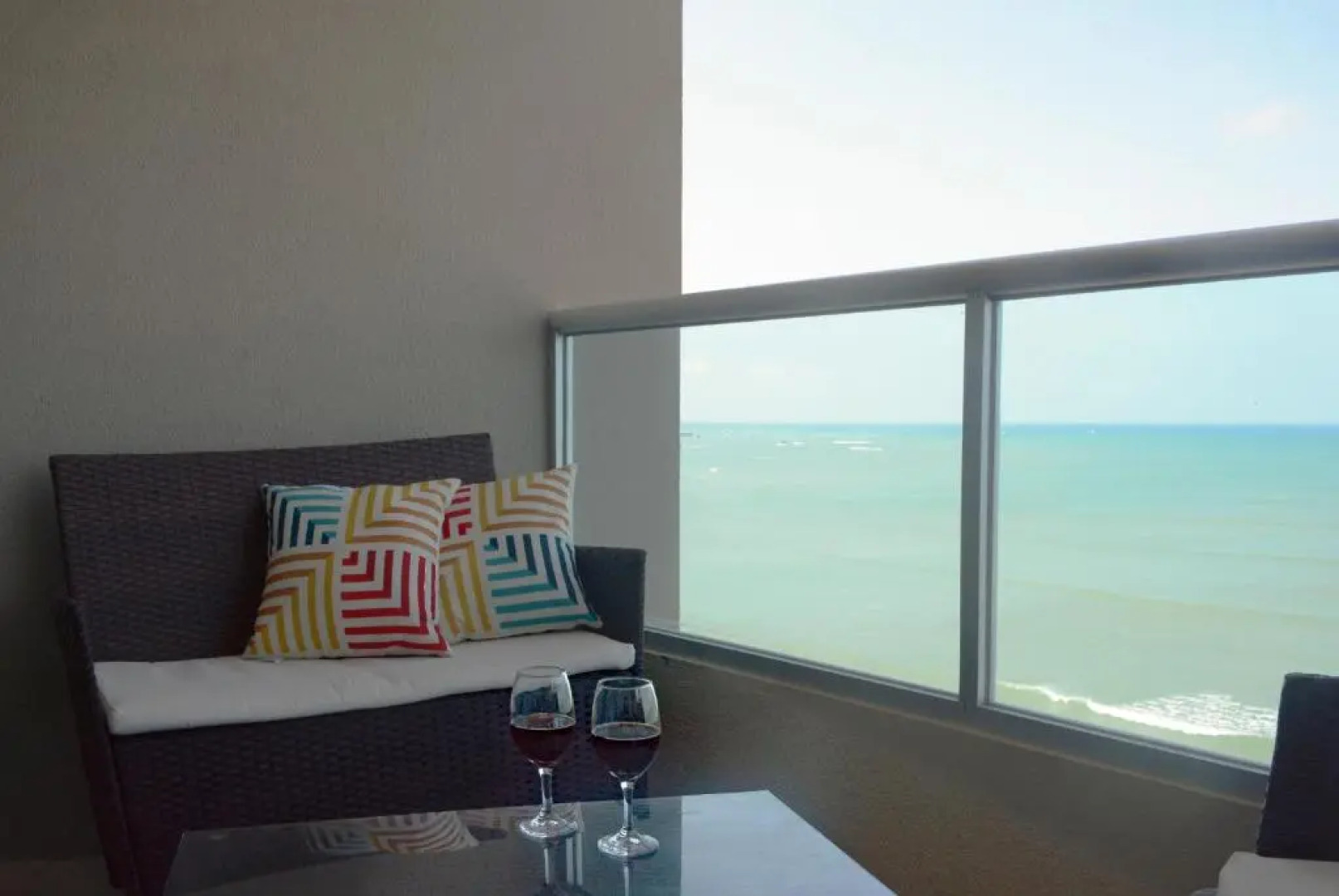 Lindo Departamento al pie de playa Edificio TORRE OCEÁNICA