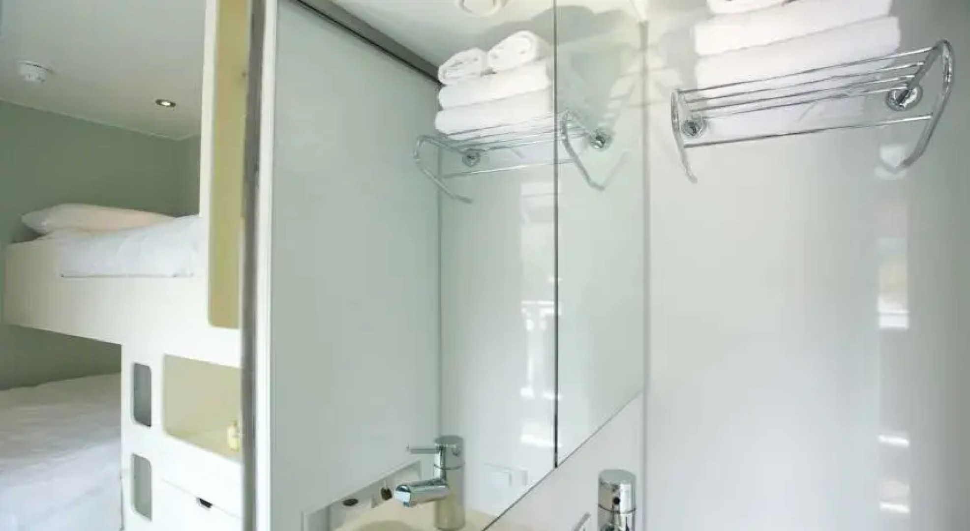 Snoozebox Silverstone Hotel