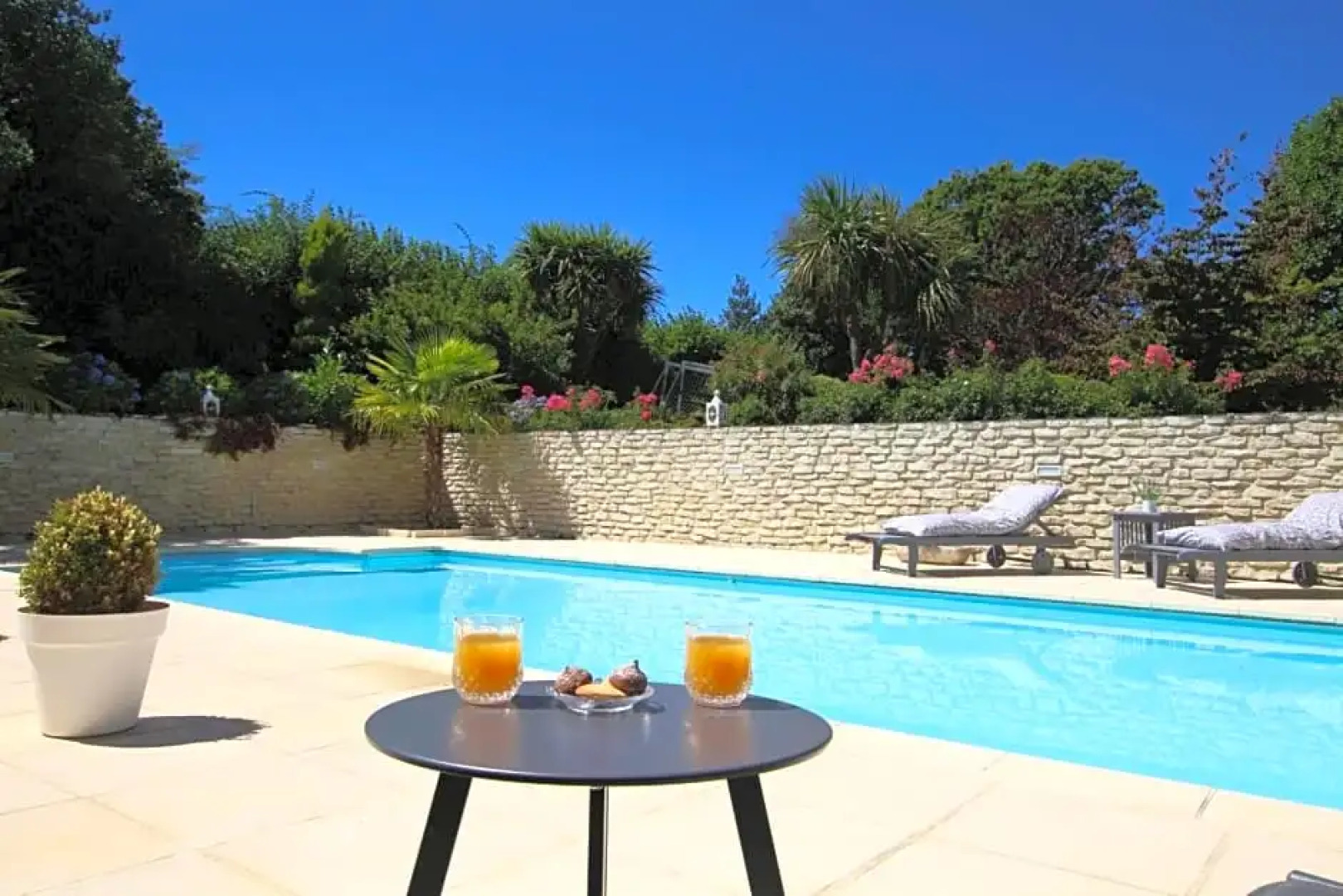 Au Jardin d'Etaville