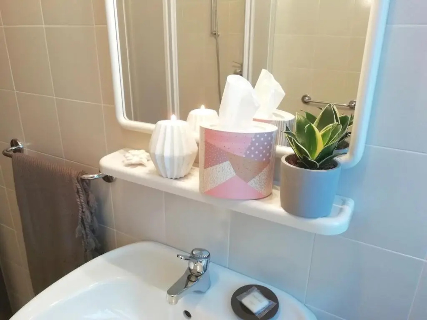 Elison-on the lake B&B